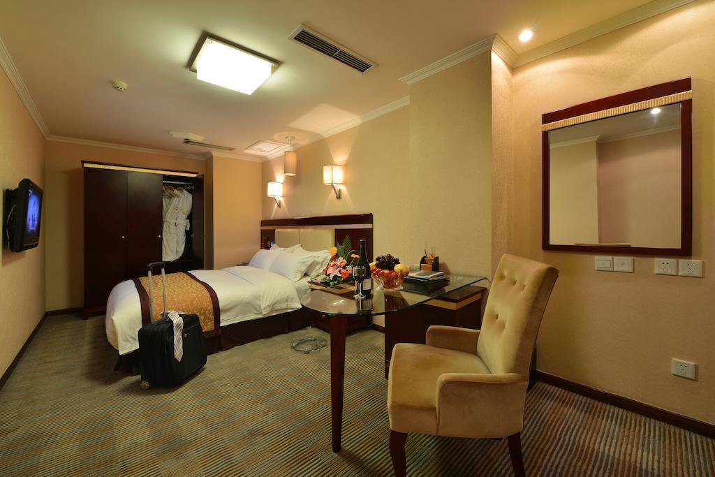 Lutianhua Hotel Chengdu Cameră foto