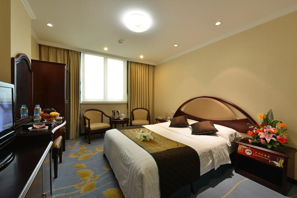 Lutianhua Hotel Chengdu Cameră foto